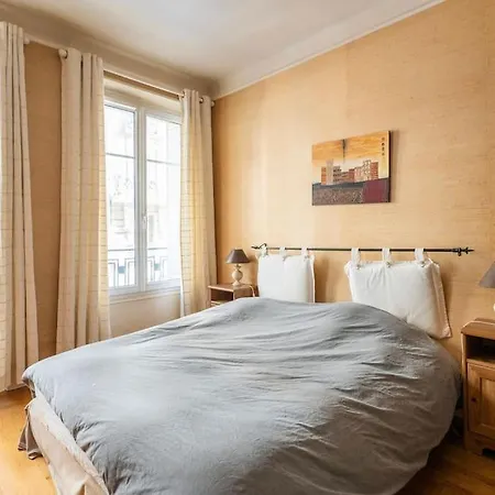 Creative Artist's Retreat In