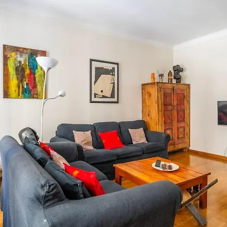 Apartamento Creative Artist's Retreat In *