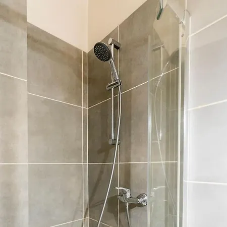 Creative Artist's Retreat In