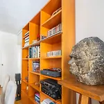 Apartment Creative Artist's Retreat In *