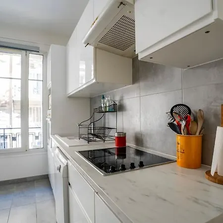 Apartamento Creative Artist's Retreat In *
