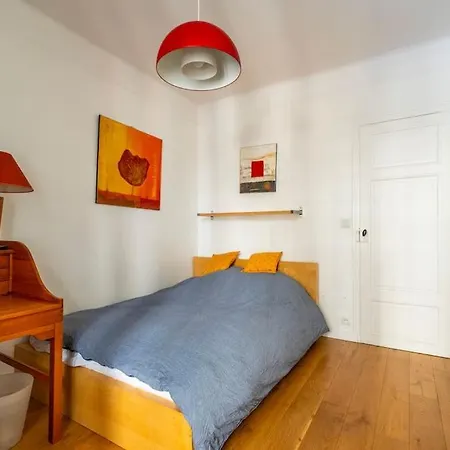 Creative Artist's Retreat In Parigi