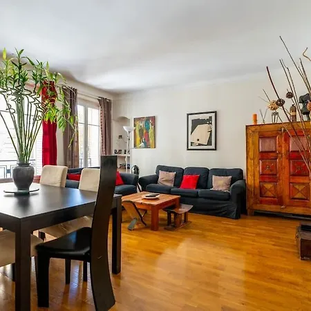Apartamento Creative Artist's Retreat In *