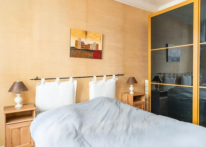 Creative Artist's Retreat In Parigi